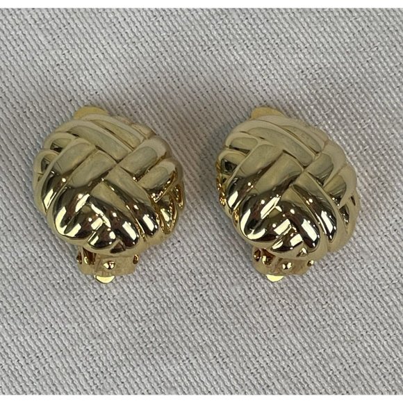 Unbranded Jewelry - Vintage Clip On Gold Tone Basket Weave Earrings 80s 90s Rubbed